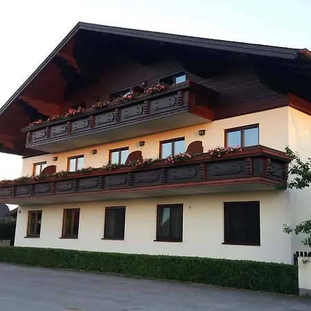 Guest house Gallnhof Puch bei Hallein